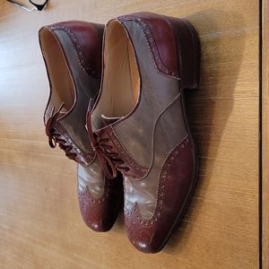 VINTAGE HANDMAND R  MARTEGANI LEATHER LACE UP  SPATS.